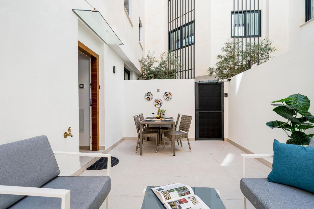 Apartamento Deluxe Con Piscina, Terraza & Parking มาลากา ภายนอก รูปภาพ